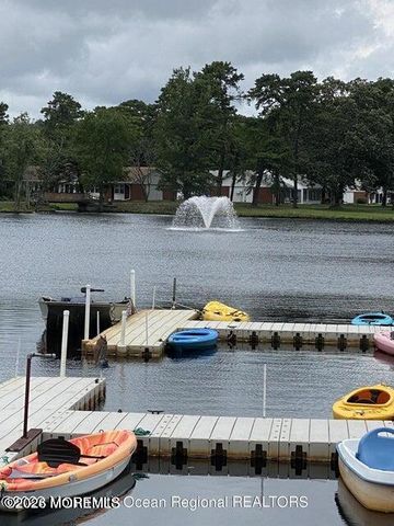 5B Buckingham Drive, Lakewood, NJ 08701