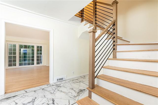 200 W Paces Ferry NW Road, Atlanta, GA 30305