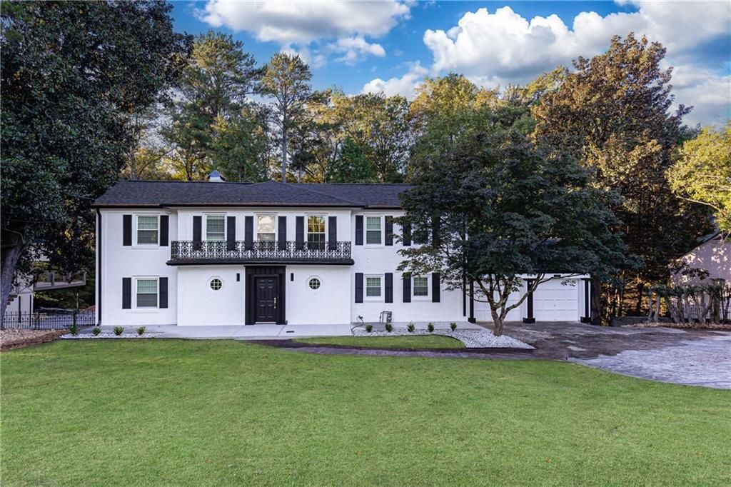 200 W Paces Ferry NW Road, Atlanta, GA 30305