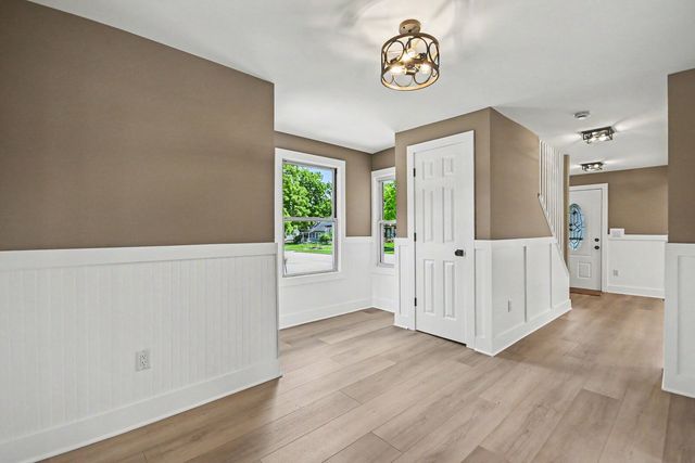 321 E Main Street, Peotone, IL 60468
