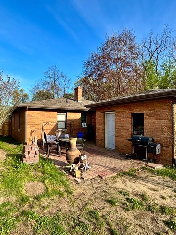 4736 South Street, Benton Harbor, MI 49022