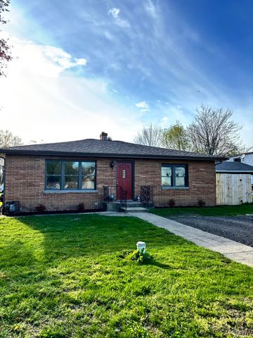 4736 South Street, Benton Harbor, MI 49022