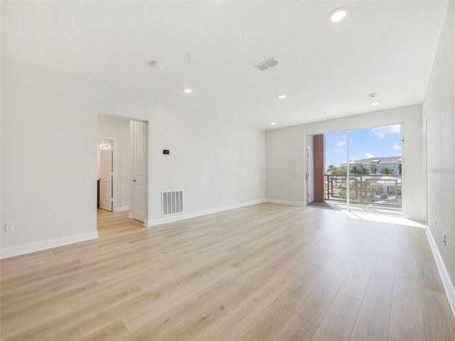 7545 LAUREATE BOULEVARD 7301, Orlando, FL 32827