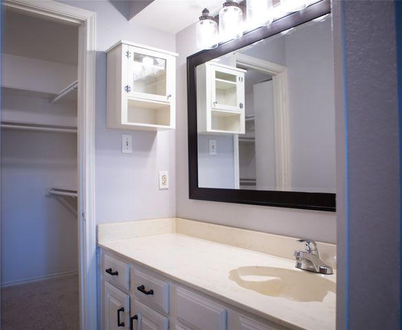 1106 Lock Ridge, Mckinney, TX 75069