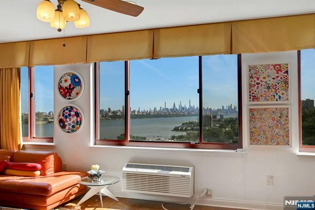 100 Old Palisade Road PL 10, Fort Lee, NJ 07024