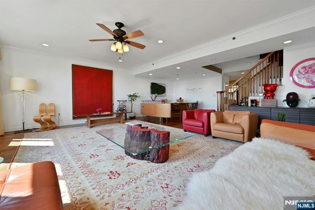 100 Old Palisade Road PL 10, Fort Lee, NJ 07024