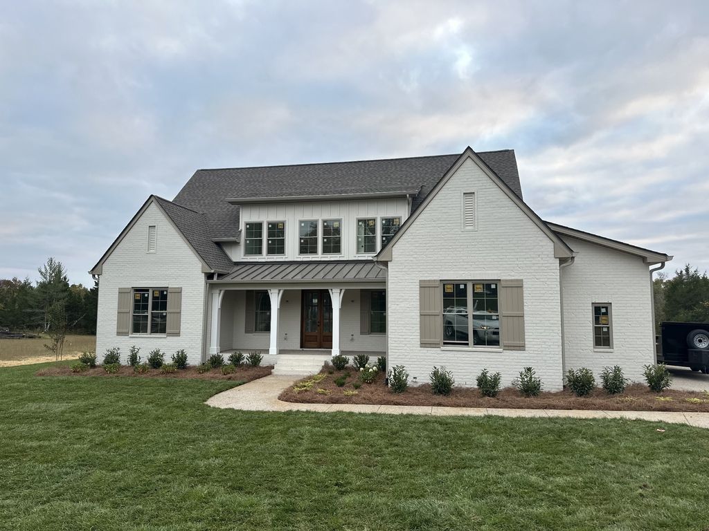 2460 Horn Springs, Lebanon, TN 37087