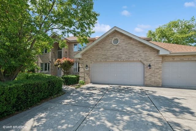 7847 Marquette Drive S, Tinley Park, IL 60477