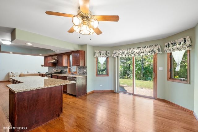 7847 Marquette Drive S, Tinley Park, IL 60477
