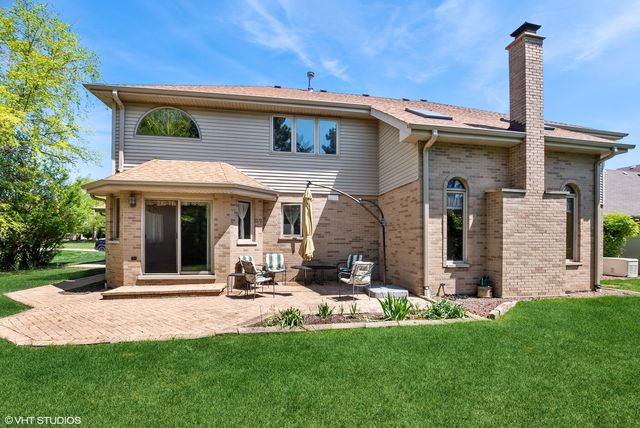 7847 Marquette Drive S, Tinley Park, IL 60477
