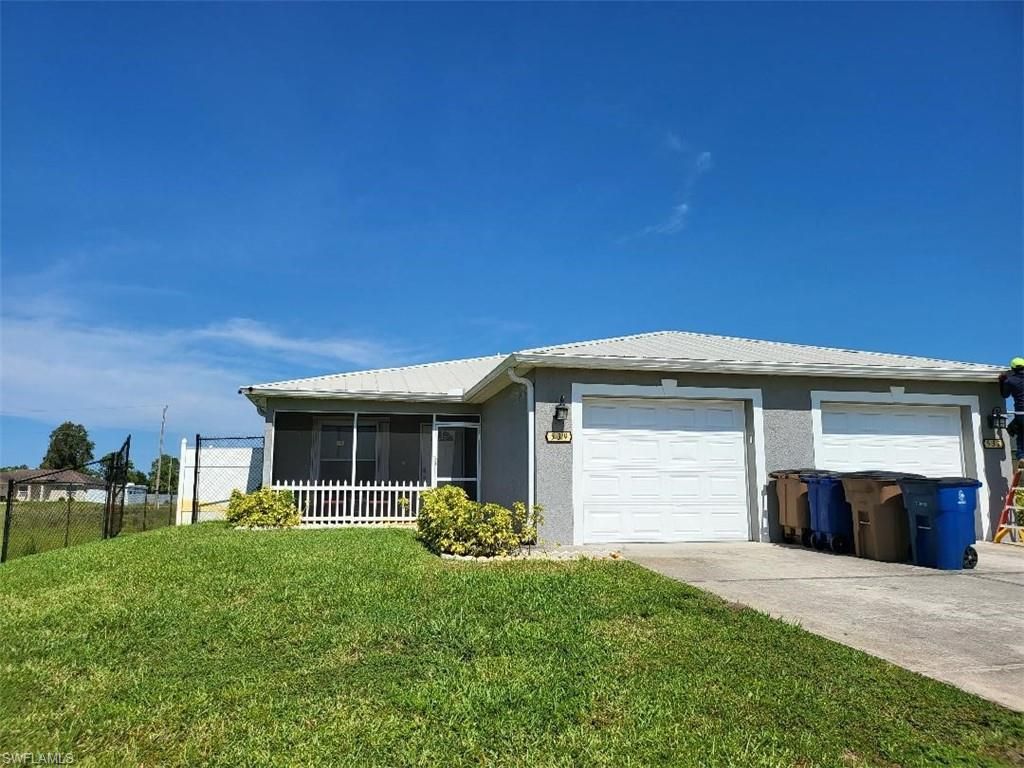 537/539 Alabama RD S, LEHIGH ACRES, FL 33974 — photo 2