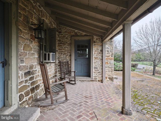 2519 ASH MILL RD, Doylestown, PA 18902