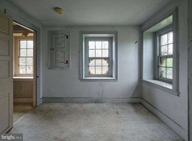 2519 ASH MILL RD, Doylestown, PA 18902