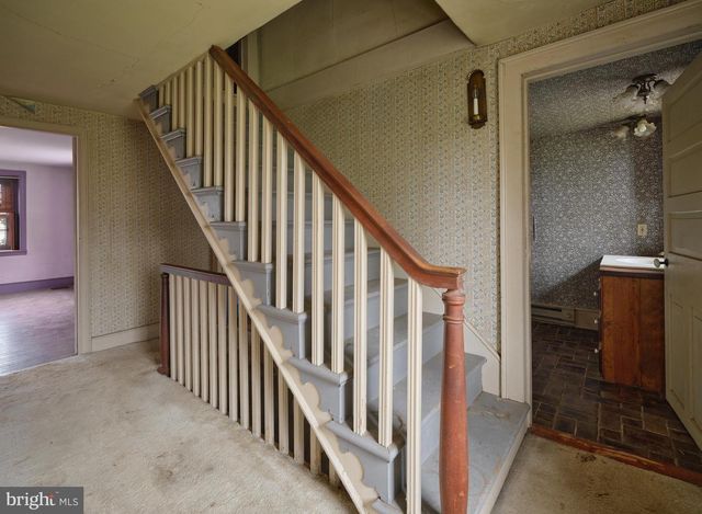 2519 ASH MILL RD, Doylestown, PA 18902