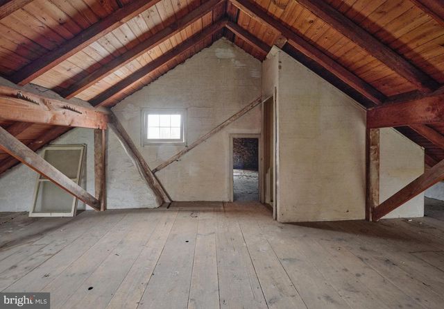 2519 ASH MILL RD, Doylestown, PA 18902