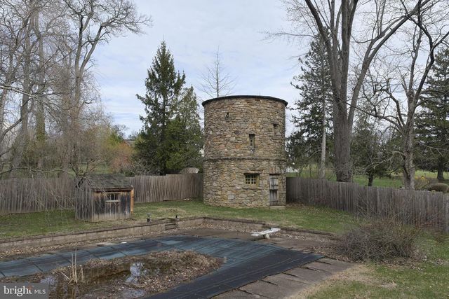 2519 ASH MILL RD, Doylestown, PA 18902