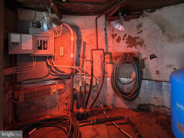 2519 ASH MILL RD, Doylestown, PA 18902