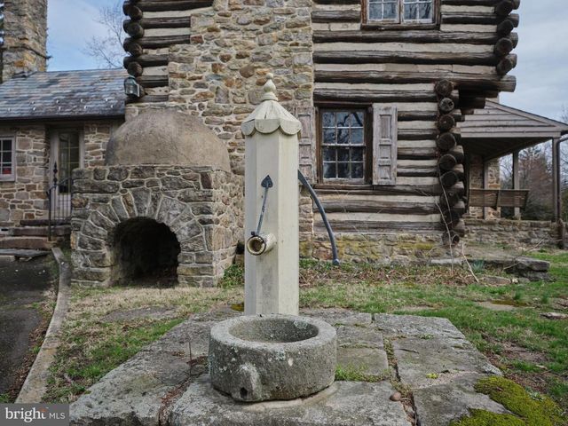 2519 ASH MILL RD, Doylestown, PA 18902