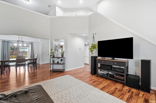 830 Stockwillow Court, Huntertown, IN 46748