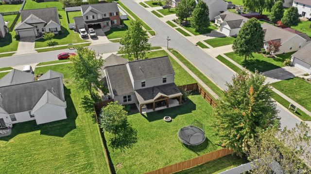 830 Stockwillow Court, Huntertown, IN 46748