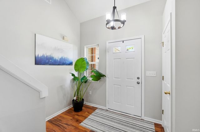 830 Stockwillow Court, Huntertown, IN 46748
