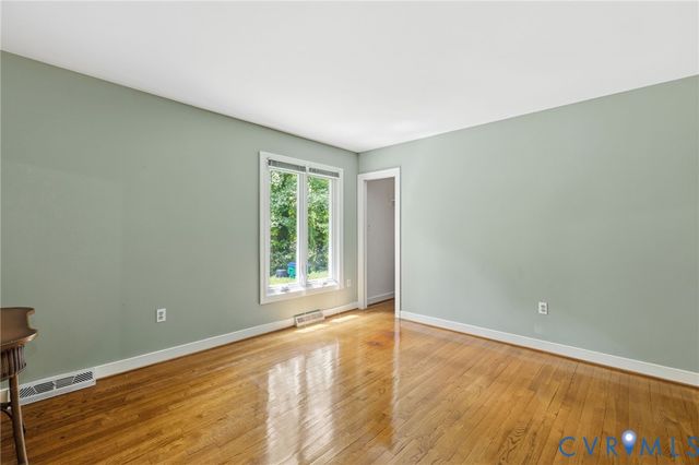 2829 Lansdale Rd, Richmond, VA 23225