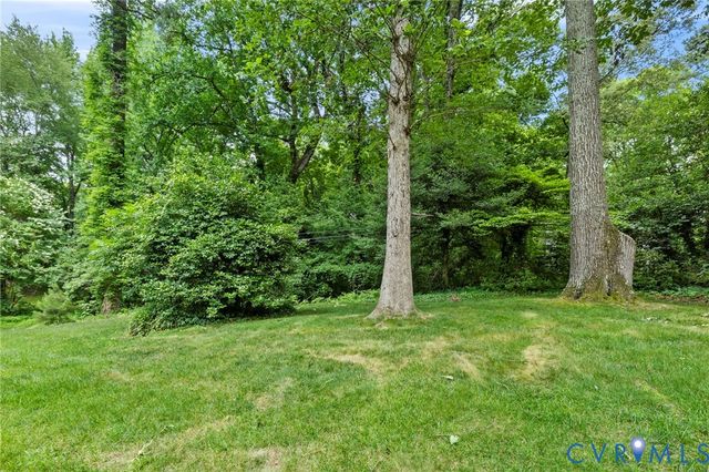 2829 Lansdale Rd, Richmond, VA 23225