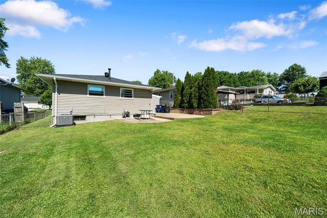 7932 Kingwood Street, Affton, MO 63123