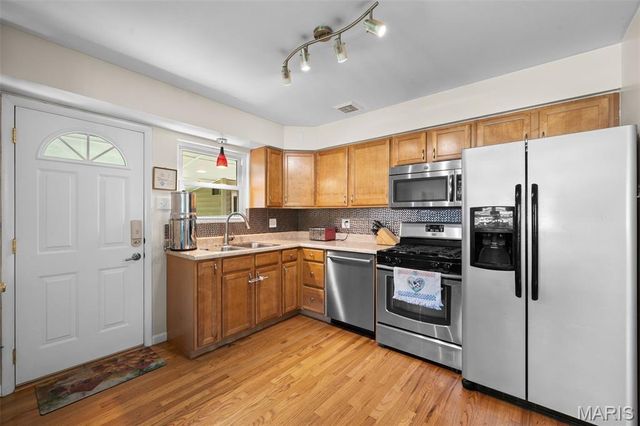 7932 Kingwood Street, Affton, MO 63123