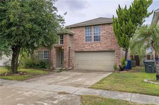 7633 Cedar Brook Dr, Corpus Christi, TX 78413