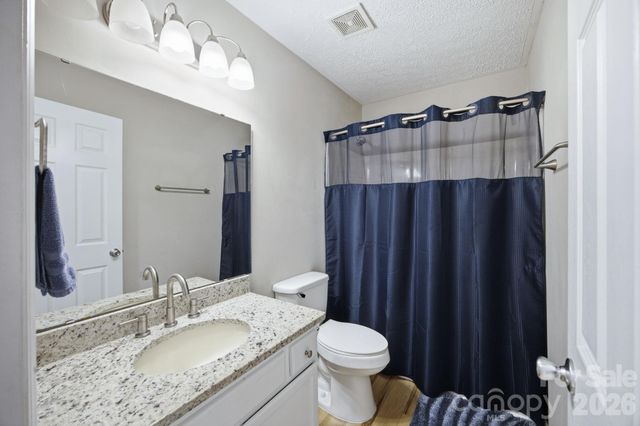 7564 Katherine Drive, Denver, NC 28037