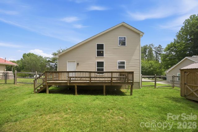 7564 Katherine Drive, Denver, NC 28037
