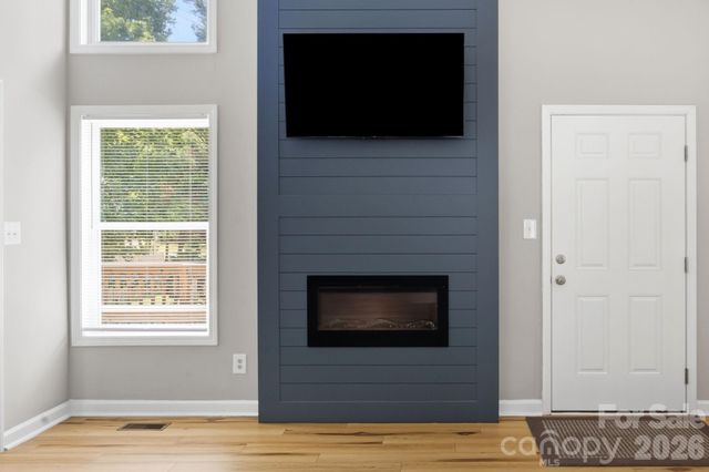 7564 Katherine Drive, Denver, NC 28037