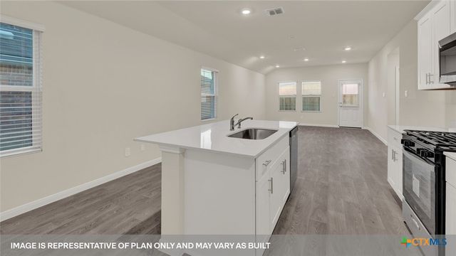 140 RAYMONDVILLE Path, San Marcos, TX 78666