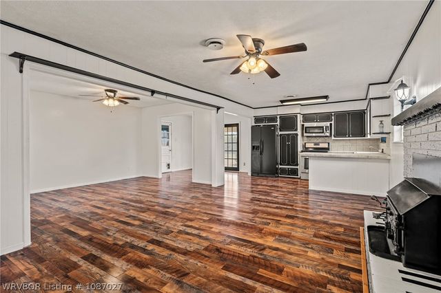 6700 S 6th Street, Fort Smith, AR 72908