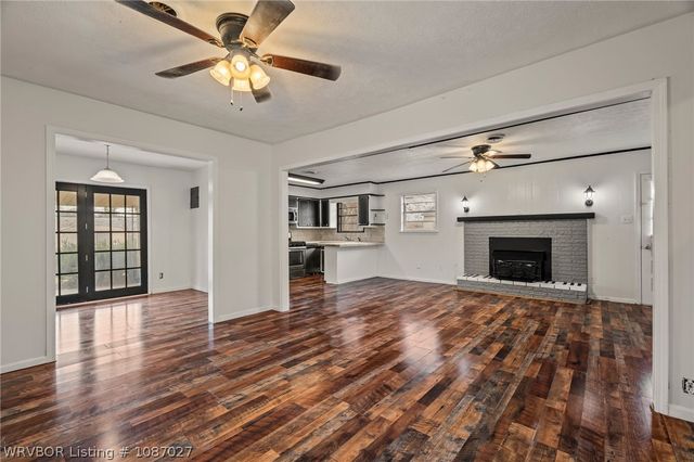 6700 S 6th Street, Fort Smith, AR 72908