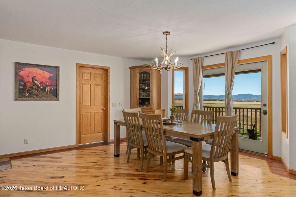 2462 E 1000, Driggs, ID 83422 photo 12