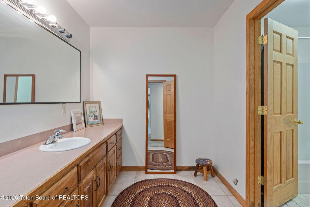 2462 E 1000, Driggs, ID 83422 photo 22