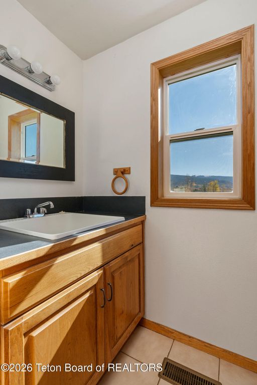 2462 E 1000, Driggs, ID 83422 photo 23