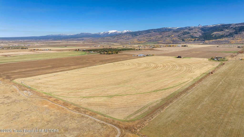 2462 E 1000, Driggs, ID 83422 photo 43
