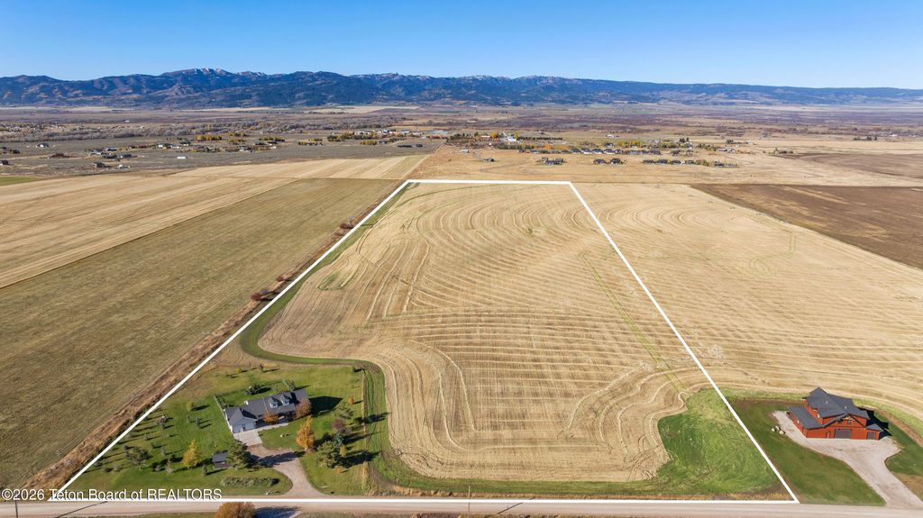 2462 E 1000, Driggs, ID 83422 photo 46