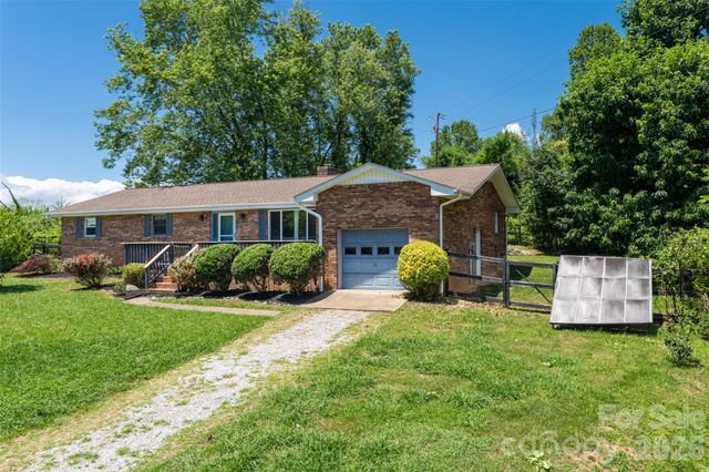 187 Sheehan Road, Fletcher, NC 28732