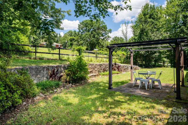 187 Sheehan Road, Fletcher, NC 28732