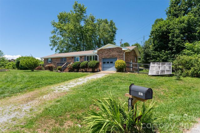 187 Sheehan Road, Fletcher, NC 28732