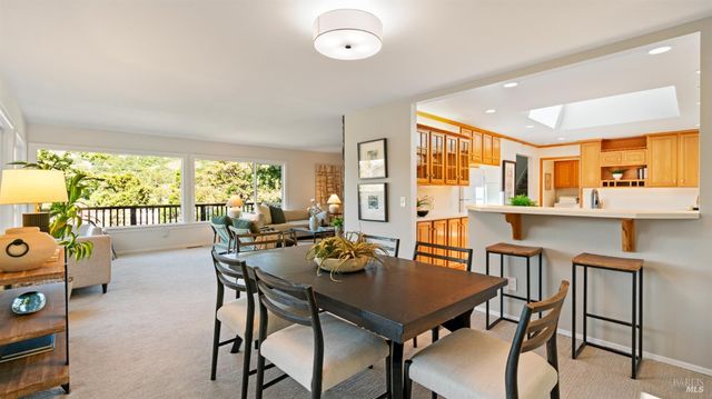 5 Viox Way, San Rafael, CA 94901