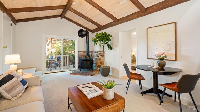 5 Viox Way, San Rafael, CA 94901