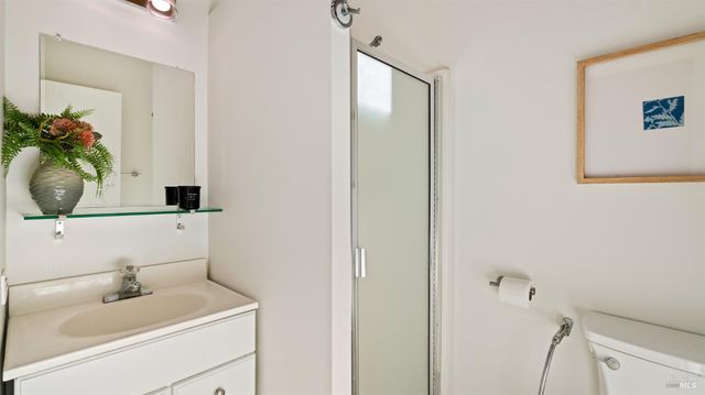 5 Viox Way, San Rafael, CA 94901