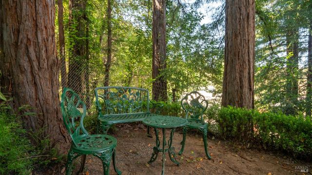 5 Viox Way, San Rafael, CA 94901