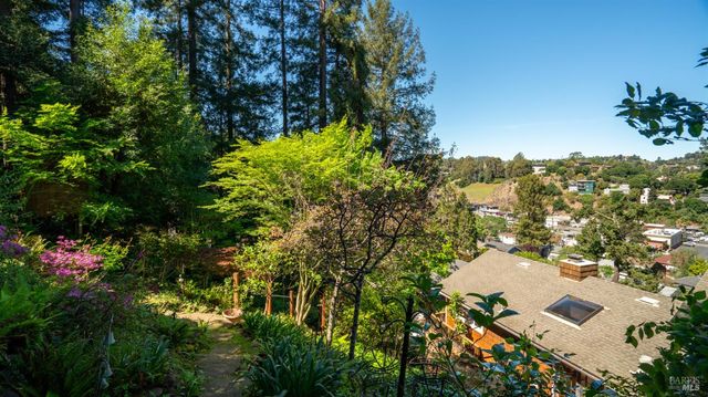 5 Viox Way, San Rafael, CA 94901