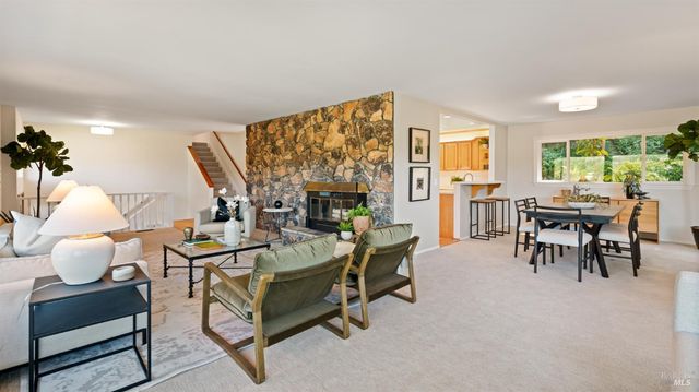 5 Viox Way, San Rafael, CA 94901